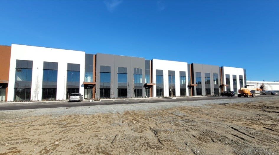 Commercial painting contractor in Vancouver applying industrial coating